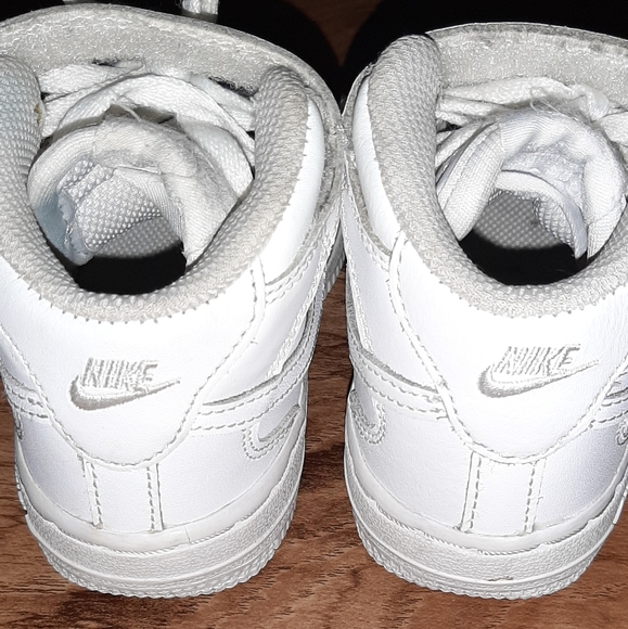Nike Air force ones toddler size 7c - Picture 4 of 5